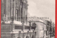 LA-FACCIATA-DELLA-CATTEDRALE-GIANQUINTO