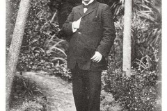 NUNZIO-NASI-A-ERICE-Collezione-Pina-Ciotta