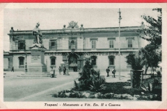 MONUMENTO-A-VITT.EM_.II-E-CASERMA-DALLE-NOGARE-E-ARMETTI