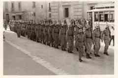 1942-PIAZZA-VITTORIO-CERIMONIA-MILITARE-5